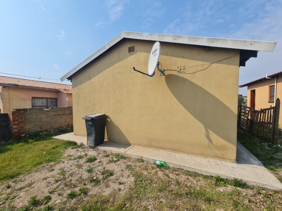2 Bedroom Property for Sale in New Brighton Eastern Cape